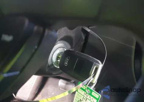 2014 Kia Soul + from USA, damaged, VIN KNDJP3A5XE7082636